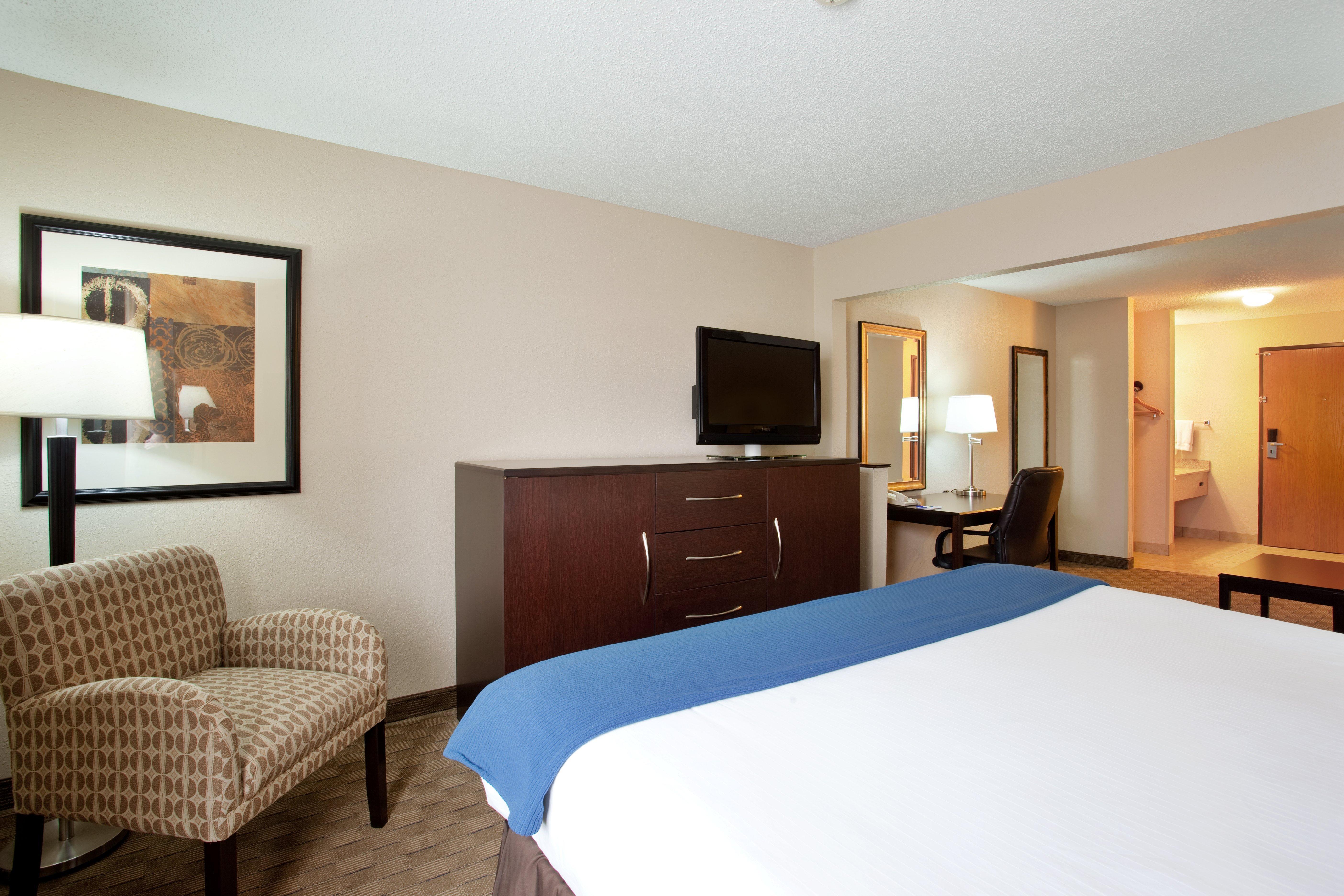 Holiday Inn Express Tuscola Номер фото